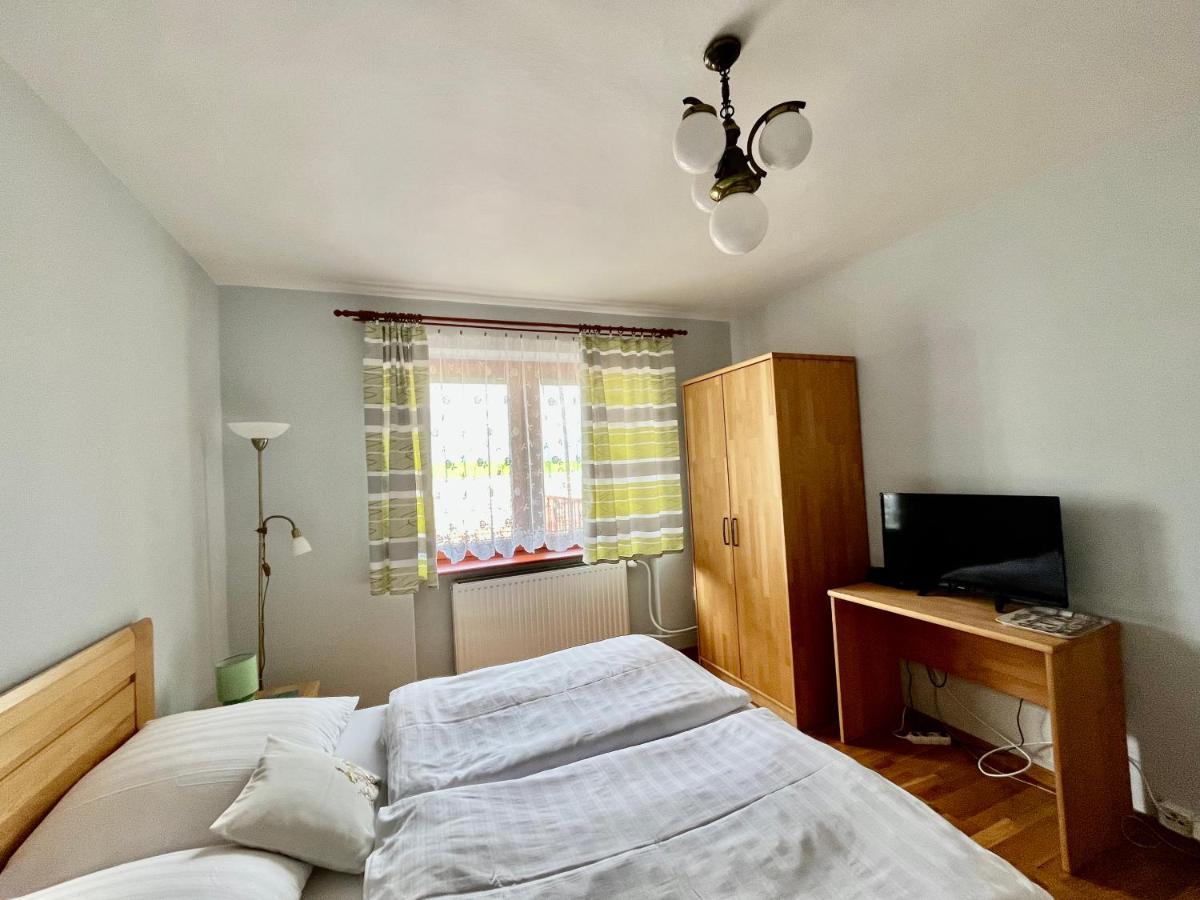 Отель Privat U Eriky Стара-Лесна Экстерьер фото